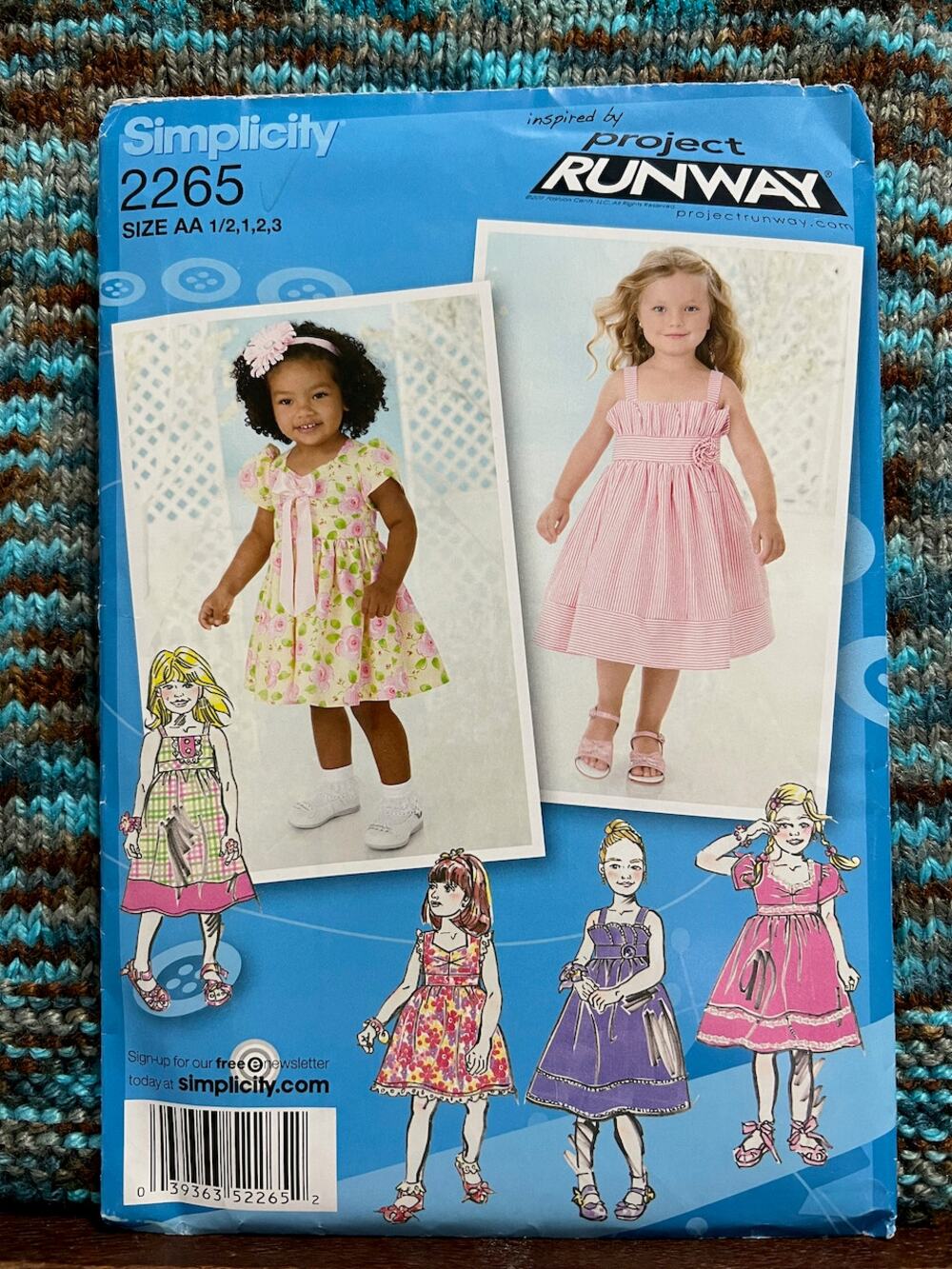 Simplicity Sewing pattern 2265 Girls dress fit and flare apron sz 1/2-3